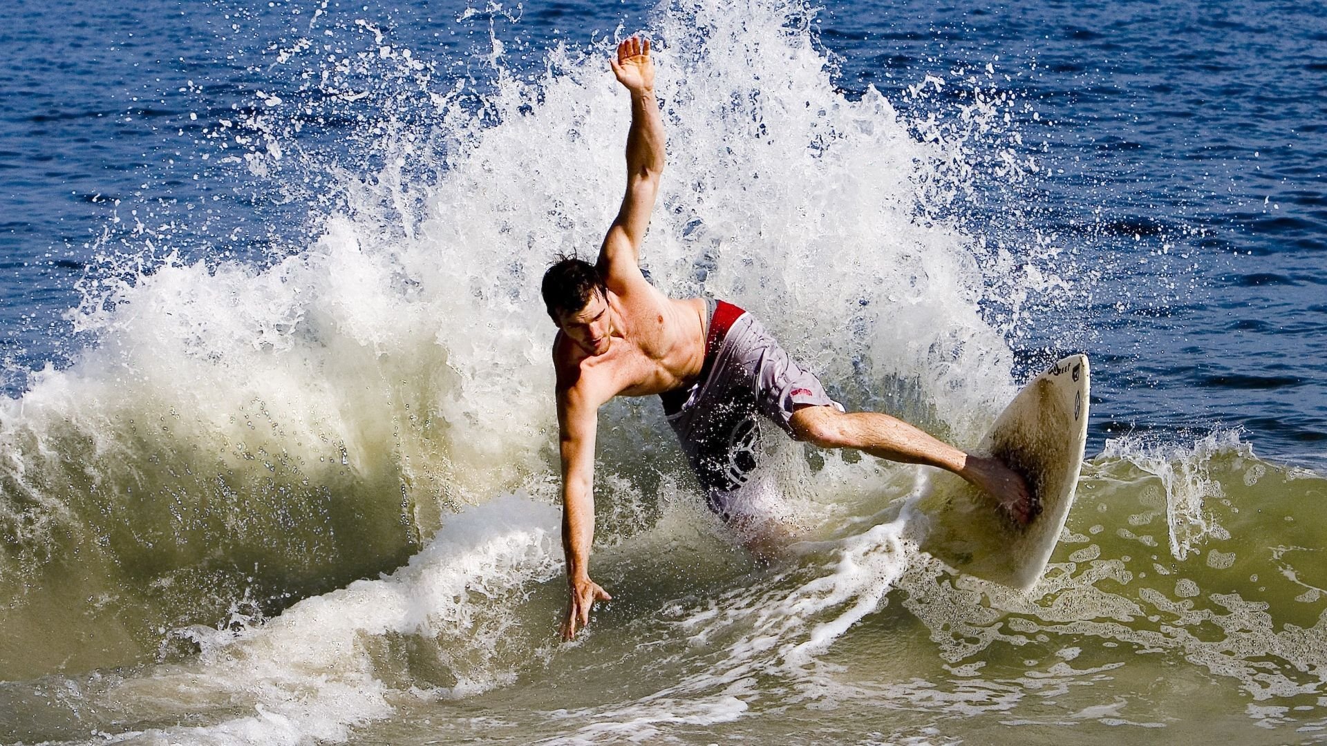 国家橄榄球协会发布全国青少年分区对抗赛通知，中国橄榄球国家青年队名单