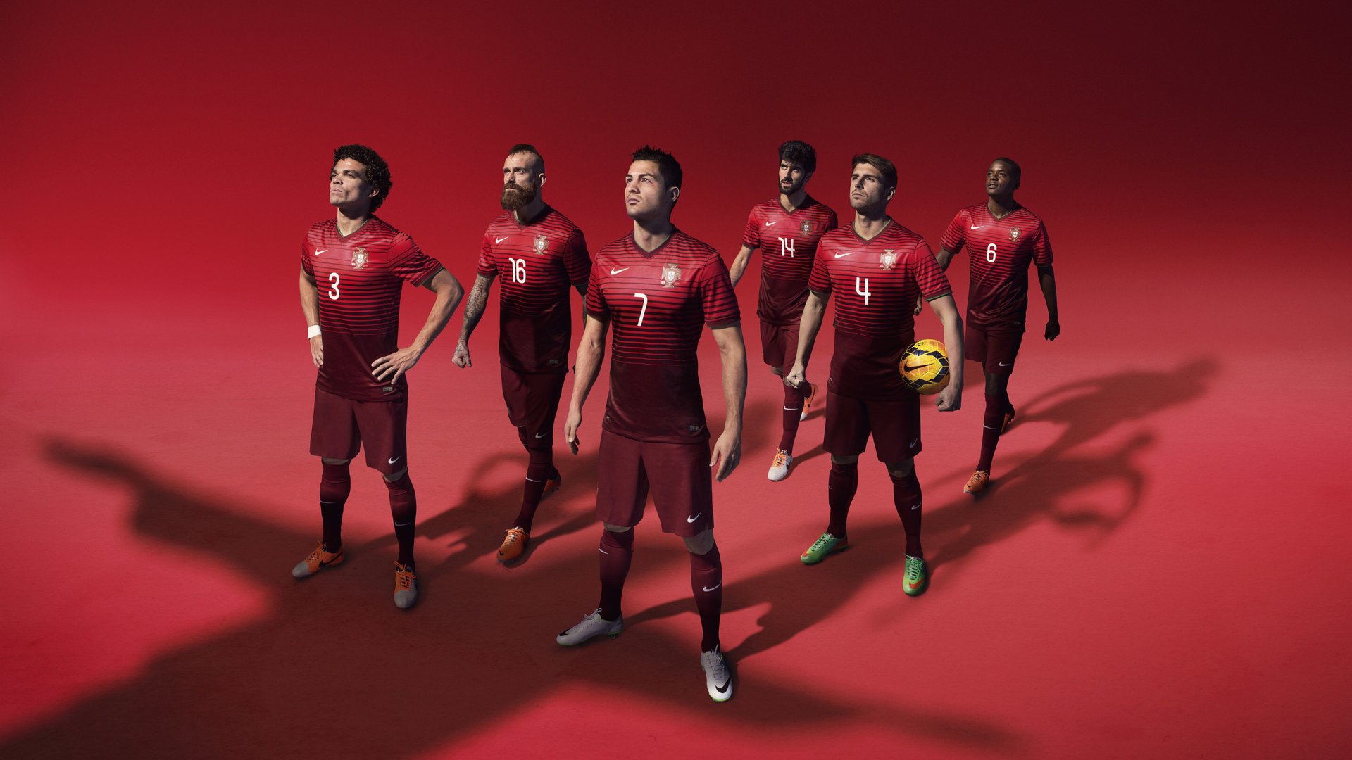 鹈鹕球员社交平台分享训练成果引发好评，鹈鹕球队